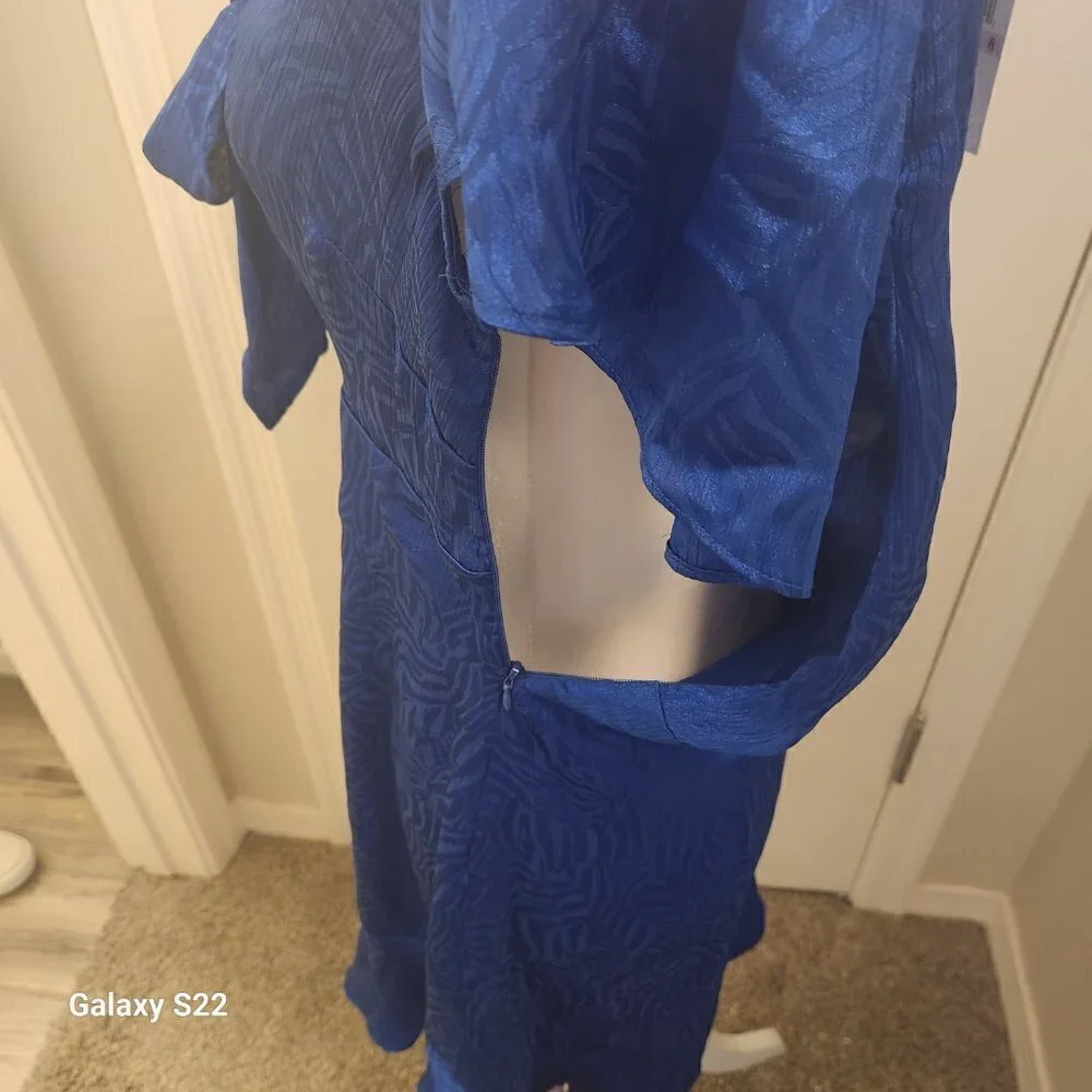 Michael Kors Royal Blue Dress. NWT. Size 6